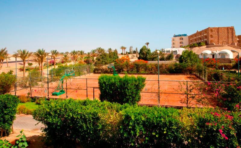 Royal Brayka Beach Resort Abu Dabbab Exterior photo